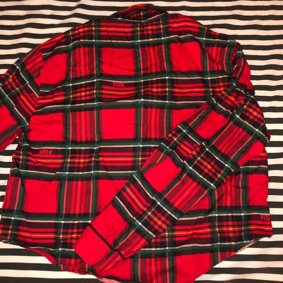 VS Pink Holiday Plaid PJ Set W/Eye Mask in Medium - Picture 5 of 8